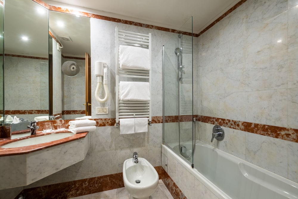 Habitación Doble Superior del hotel Concordia. Foto 15
