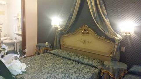 Suite Junior del hotel Royal San Marco. Foto 1
