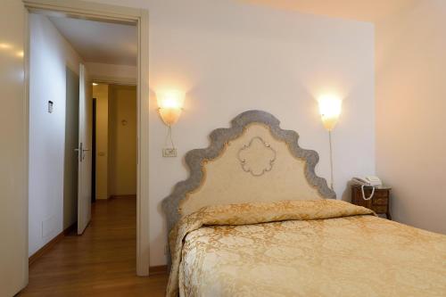 Habitación Doble del hotel Royal San Marco. Foto 11