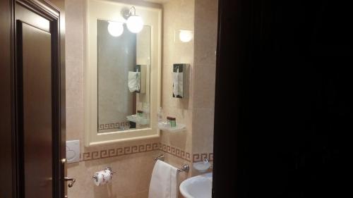 Habitación Doble Superior del hotel Royal San Marco. Foto 8