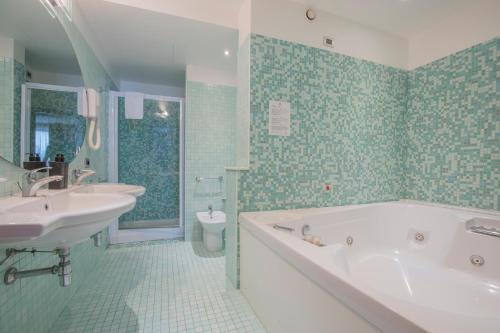 Suite Junior del hotel Palace Verona. Foto 7