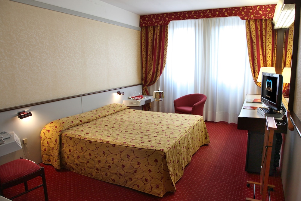 Habitación clásica con 1 cama doble o 2 individuales del hotel Maxim