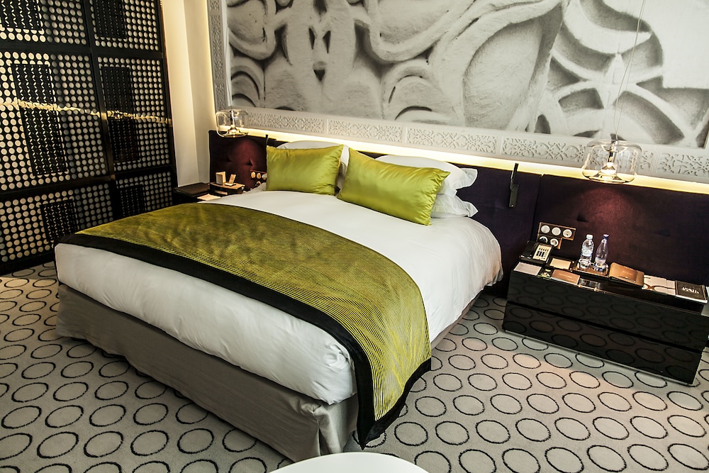 HABITACIÓN LUXURY PREMIUM, 1 Cama King, Acceso al Club Sofitel del hotel Sofitel Rabat Jardin Des Roses. Foto 1