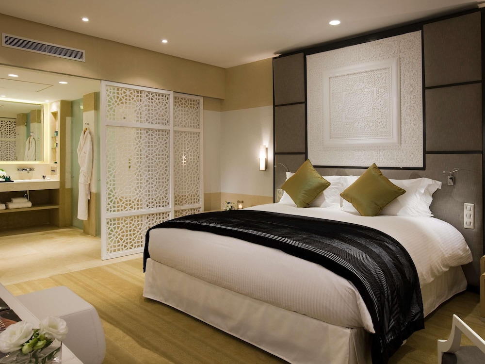 SUITE JUNIOR, 1 Cama King, Acceso Club Millésime del hotel Sofitel Rabat Jardin Des Roses