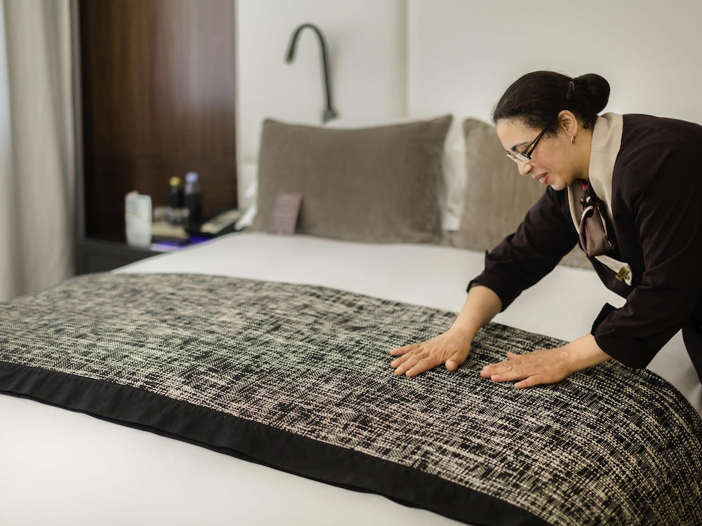 SUITE PRESTIGE, 1 Cama King, Acceso Club Millésime del hotel Sofitel Rabat Jardin Des Roses. Foto 5