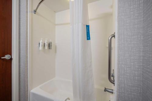 Habitación para no fumadores - 2 camas grandes del hotel Hampton Inn Ridgefield Park. Foto 2