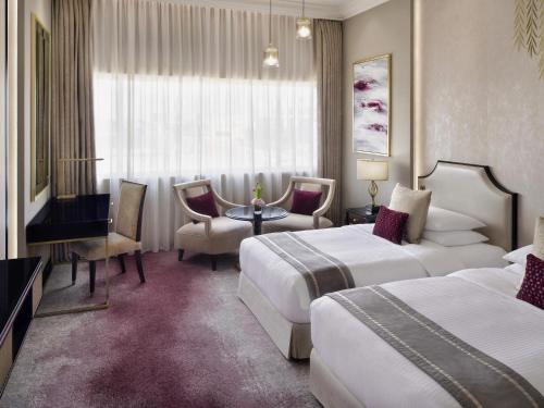 Habitación Doble Superior - 2 camas del hotel Mövenpick Bahrain. Foto 3