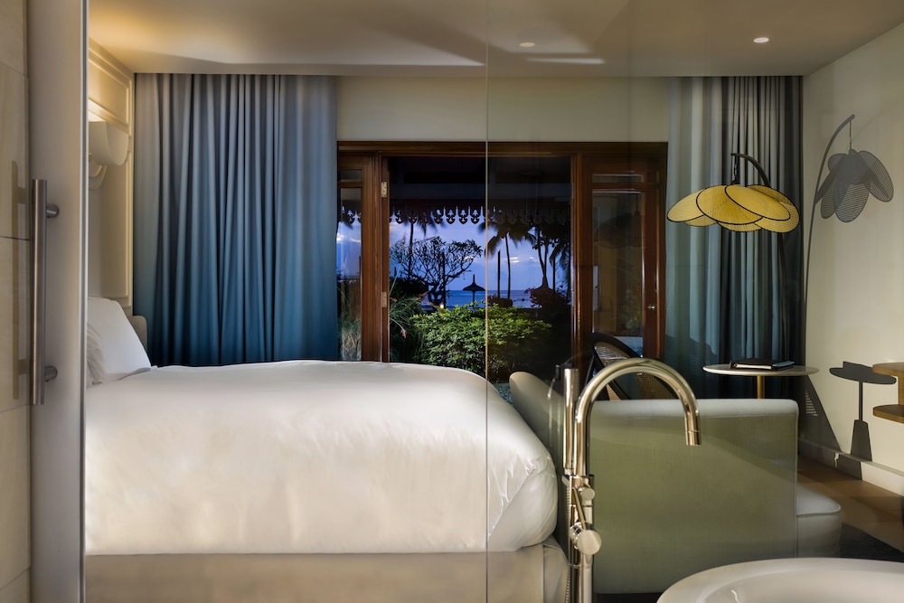 HABITACIÓN MAGNIFIQUE, 1 Cama King Size, vistas al océano, balcón o terraza amueblado del hotel Sofitel Mauritius L'imperial Resort and Spa. Foto 1