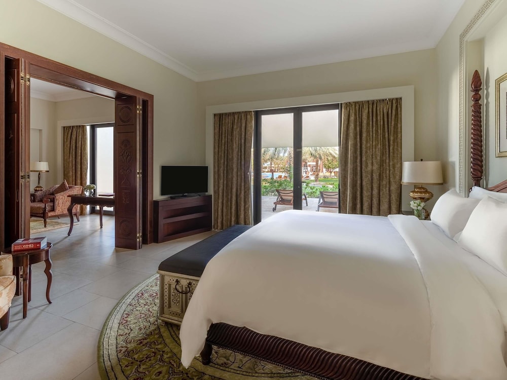 Habitación de Lujo, 2 camas individuales, vistas al mar del hotel Sofitel Bahrain Zallaq Thalassa Sea and Spa. Foto 5