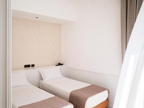 Habitación Doble - 1 o 2 camas del hotel Grand Europa. Foto 4