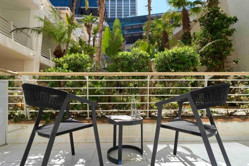 Habitación Doble Clásica con vistas al jardín - 2 camas dobles del hotel Intercontinental Malta. Foto 1