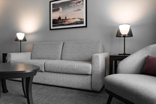 Suite familiar con acceso al salón Club del hotel Intercontinental Malta