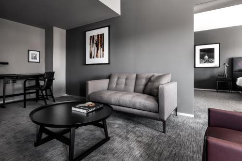 Suite Ciudad con acceso al Club Lounge del hotel Intercontinental Malta. Foto 2