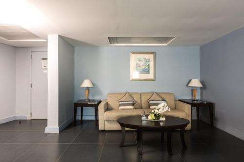 Suite Junior con acceso al Club Lounge del hotel Intercontinental Malta. Foto 1