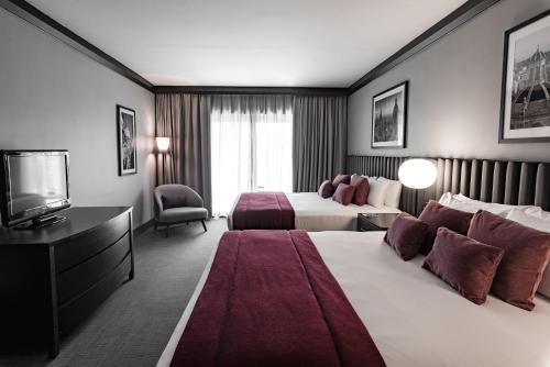 Suite familiar con acceso al salón Club del hotel Intercontinental Malta. Foto 4