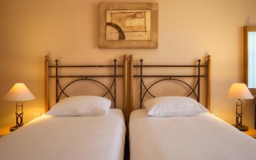 Habitación Doble Clásica - 2 camas del hotel Verdi St George's Bay Marina. Foto 2