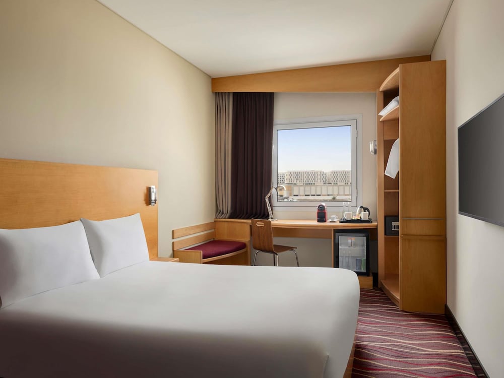 Habitación Privilege con Beneficios Adicionales del hotel Ibis Muscat. Foto 9