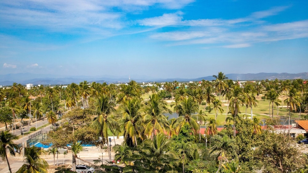 De Lujo Vista al Golf Doble del hotel Princess Mundo Imperial. Foto 4