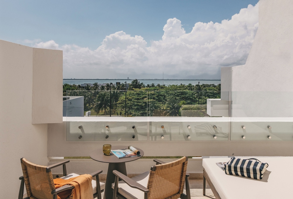 The Reserve Adults Only Suite Sunset View del hotel Paradisus Cancún - All Inclusive. Foto 2