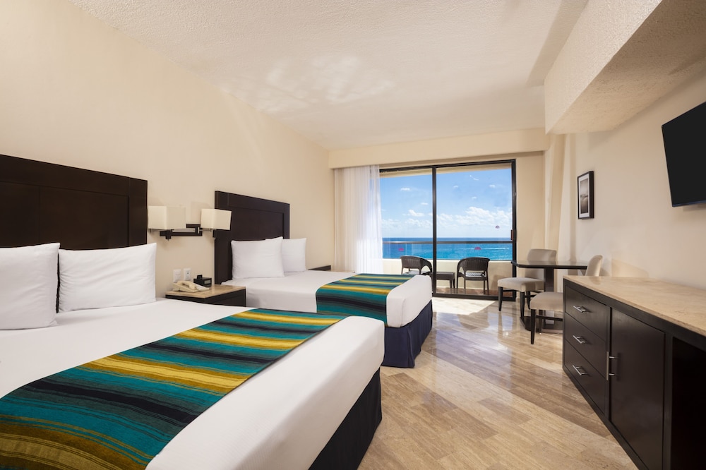 Habitación Estandar del hotel Crown Paradise Club Cancun All Inclusive