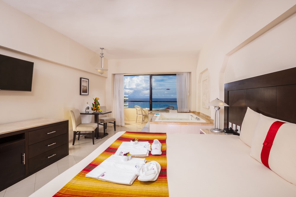 Habitación Crown Club del hotel Crown Paradise Club Cancun All Inclusive. Foto 3