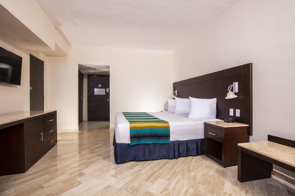 habitaciones estándar del hotel Crown Paradise Club Cancun All Inclusive. Foto 2