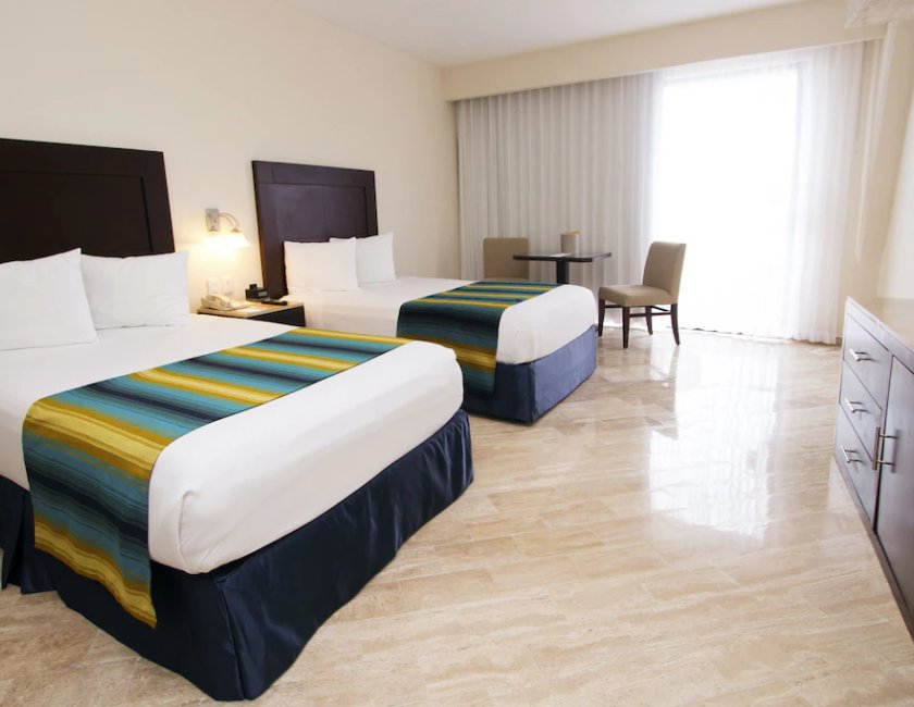 Habitación doble Vista Mar Con Vistas 2 Camas dobles Normal del hotel Crown Paradise Club Cancun All Inclusive. Foto 1