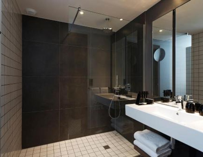 Habitación Doble Meliá del hotel Melia Paris La Defense. Foto 3