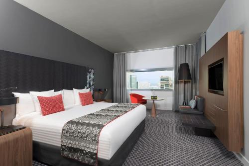 Habitación Doble Meliá del hotel Melia Paris La Defense. Foto 1
