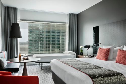 Habitación Premium con vistas panorámicas del hotel Melia Paris La Defense