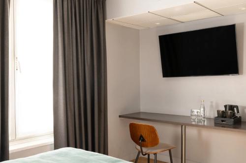 Habitación Doble Executive del hotel Midnight Paris