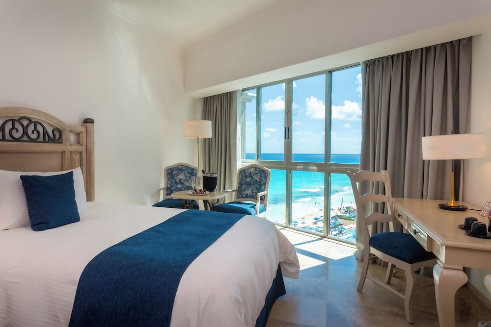 Deluxe room del hotel Sandos Cancun All Inclusive