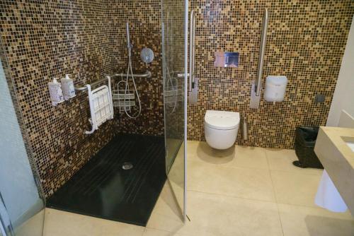 Suite Junior del hotel Real Abadia Congress and Spa. Foto 6