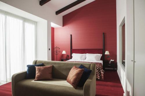 Suite del hotel Real Abadia Congress and Spa. Foto 13