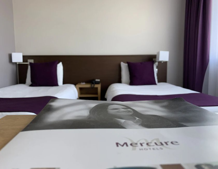 Habitación doble 2 Camas individuales del hotel Mercure Toulouse Aeroport Golf De Seilh. Foto 2