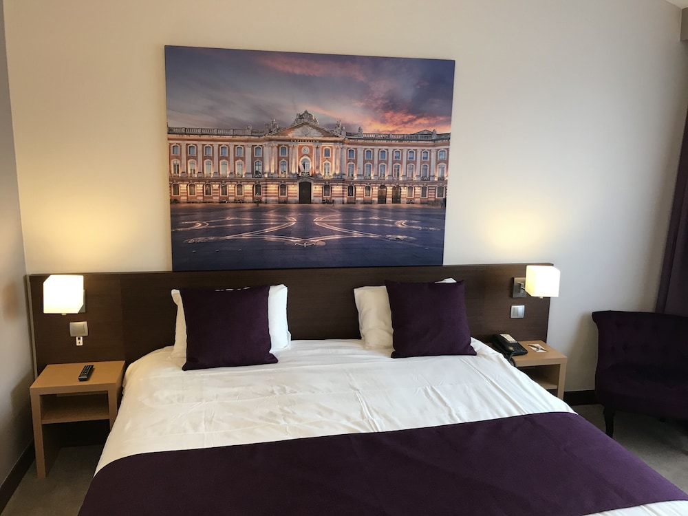 Habitación Classic - Una cama doble del hotel Mercure Toulouse Aeroport Golf De Seilh. Foto 2