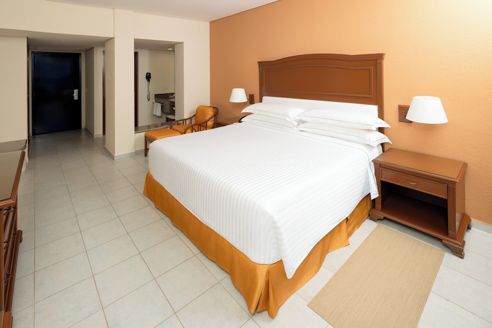 Habitación doble del hotel Occidental Tucancún All Inclusive. Foto 1