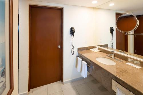 Habitación Doble - Frente al mar del hotel Occidental Tucancún All Inclusive