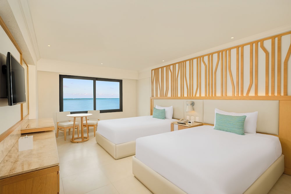 Deluxe Lagoon Room Free Wi - Fi del hotel Royal Solaris Cancun - All Inclusive