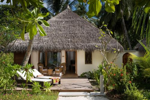 Villa Deluxe en la playa del hotel Niva Kuramathi Maldives. Foto 1