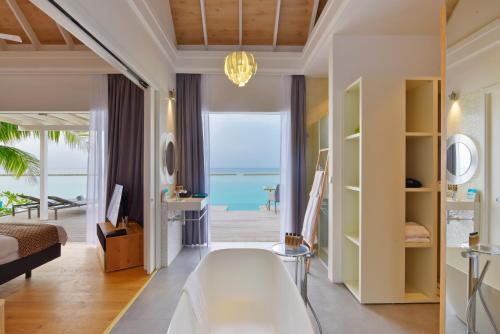 Villa con piscina del hotel Niva Kuramathi Maldives. Foto 4