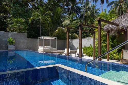 Villa Luna de Miel con piscina del hotel Niva Kuramathi Maldives. Foto 3