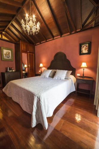 Habitación Deluxe del hotel Emblematico San Marcos. Foto 4