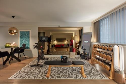 Suite en forma de barco del hotel Sea Containers London. Foto 2