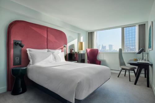 Habitación Familiar Deluxe del hotel Sea Containers London. Foto 3