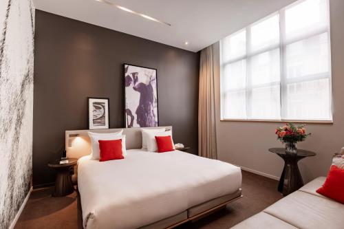 Habitación Deluxe del hotel Le Cinq Codet. Foto 3