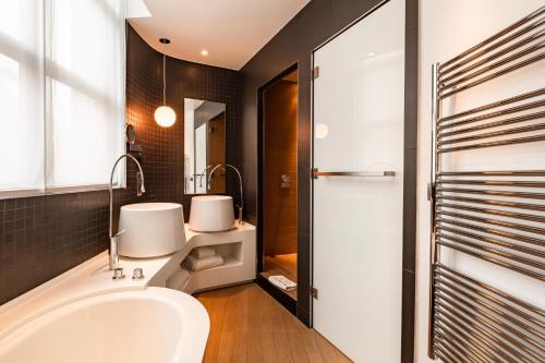 Habitación Deluxe del hotel Le Cinq Codet. Foto 4