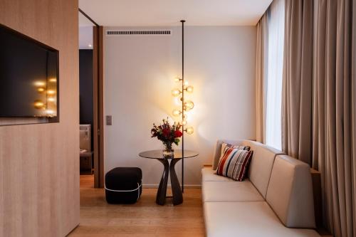 Suite Eiffel con terraza del hotel Le Cinq Codet. Foto 3