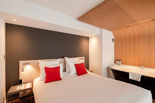Habitación Dúplex del hotel Le Cinq Codet. Foto 4