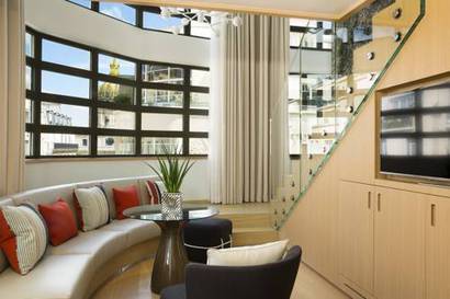Suite Dúplex del hotel Le Cinq Codet. Foto 7